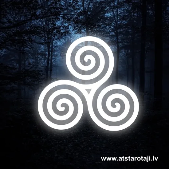 Iron-On Reflector for Clothing – Celtic Symbol Triskelion 06